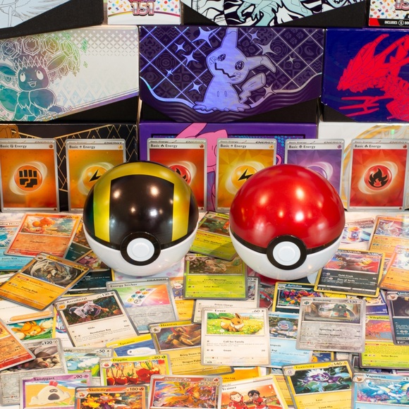 ✨ POKEBALL filled with POKEMON CARDS ✨ - Picture 3 of 10